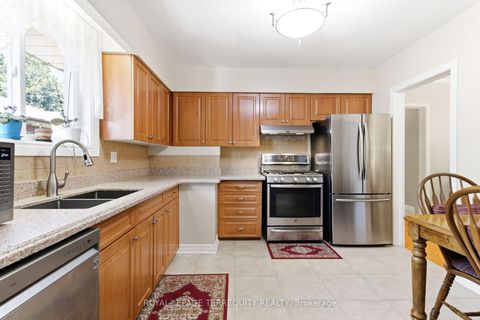 Photo 12 at 35 Sedgemount Drive, Woburn, Toronto