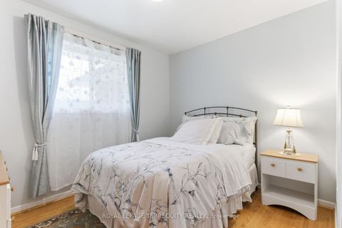 Photo 23 at 35 Sedgemount Drive, Woburn, Toronto