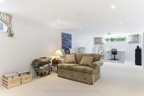 Photo 32 at 35 Sedgemount Drive, Woburn, Toronto