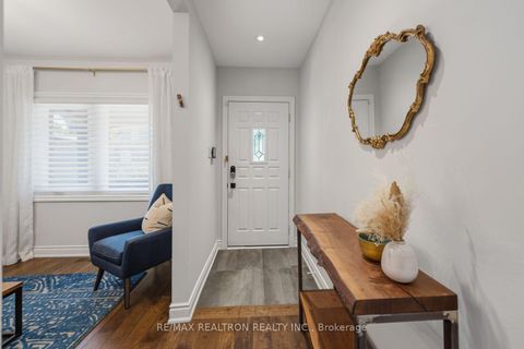 Photo 2 at 4 Normanna Avenue, Oakwood Village, Toronto
