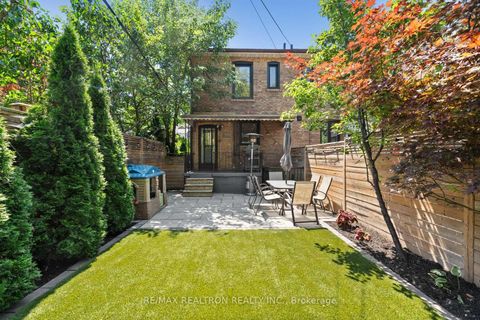 Photo 31 at 4 Normanna Avenue, Oakwood Village, Toronto