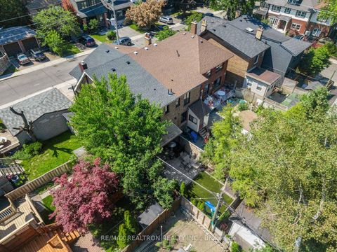 Photo 32 at 4 Normanna Avenue, Oakwood Village, Toronto