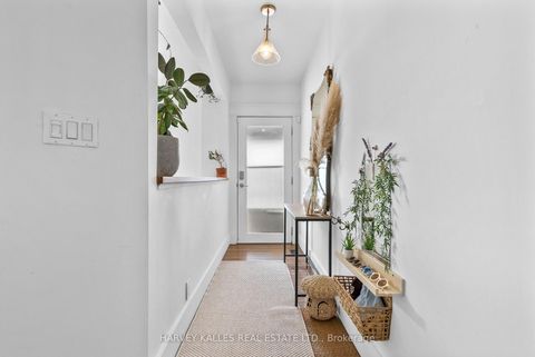 Photo 5 at 14 Manitoba Street, Mimico, Toronto