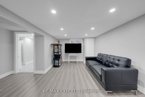 Photo 33 at 100 Wallasey Avenue, Pelmo Park W5, Toronto