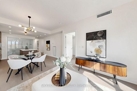Photo 8 at 422 - 55 Front Street E, Waterfront Communities C8, Toronto