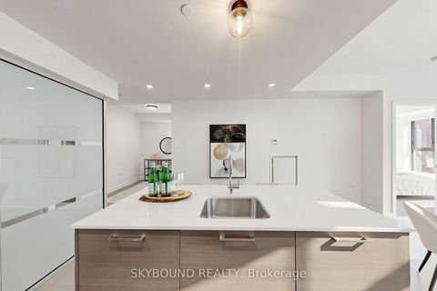 Photo 15 at 422 - 55 Front Street E, Waterfront Communities C8, Toronto