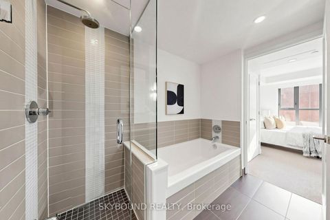 Photo 21 at 422 - 55 Front Street E, Waterfront Communities C8, Toronto