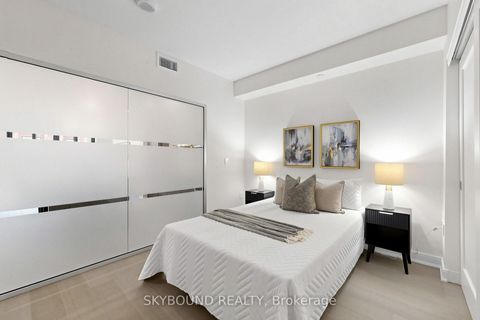 Photo 25 at 422 - 55 Front Street E, Waterfront Communities C8, Toronto