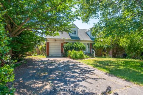 Photo 0 at 37 Shirley Crescent, Scarborough Village, Toronto