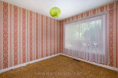 Photo 12 at 37 Shirley Crescent, Scarborough Village, Toronto