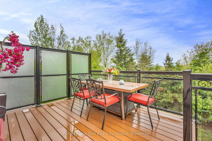 Photo 16 at 26 Silver Pond Drive, Georgetown, Halton Hills