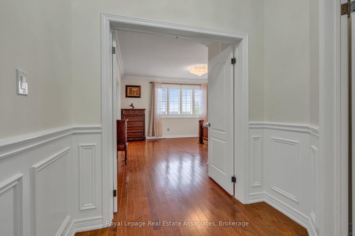 Photo 20 at 26 Silver Pond Drive, Georgetown, Halton Hills