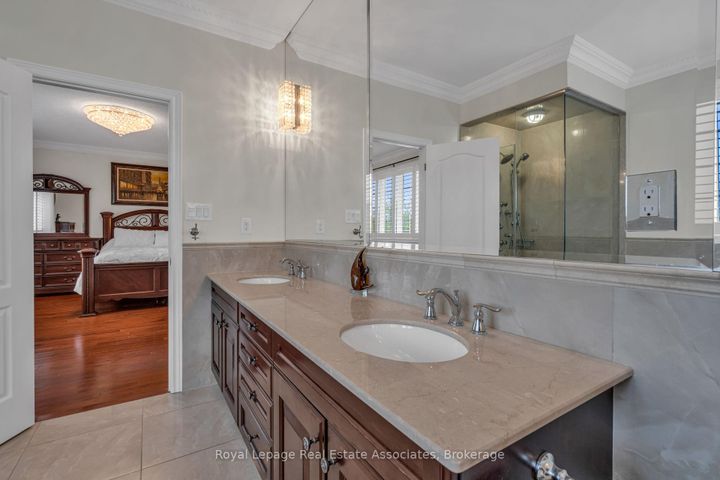 Photo 24 at 26 Silver Pond Drive, Georgetown, Halton Hills