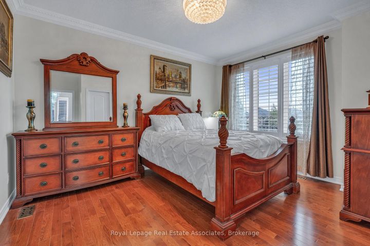 Photo 28 at 26 Silver Pond Drive, Georgetown, Halton Hills