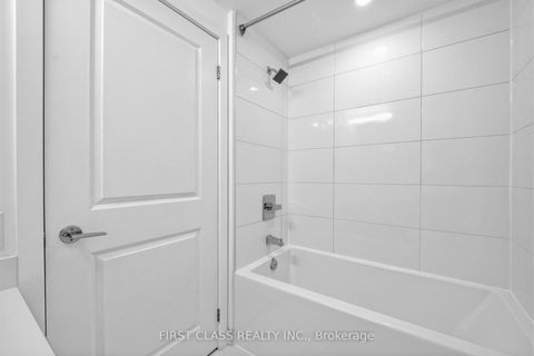 Photo 17 at 4203 - 395 Bloor Street E, North St. James Town, Toronto