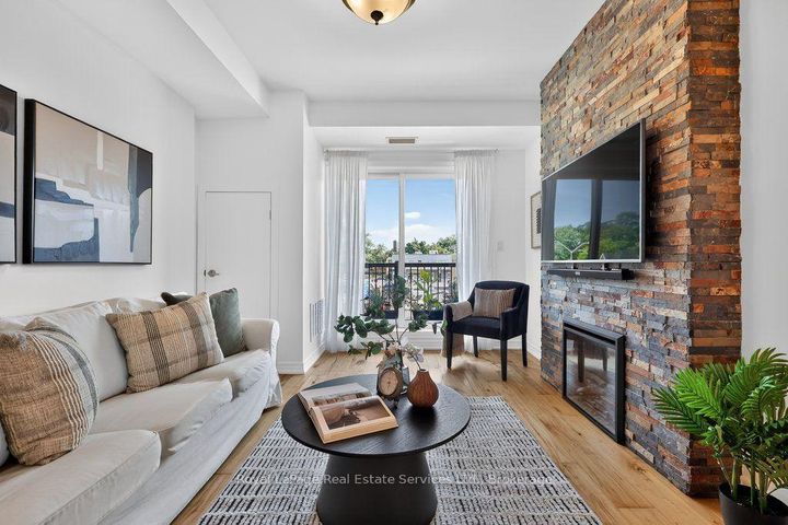 Photo 11 at 202 - 73 Washington Avenue, CO Central, Oakville