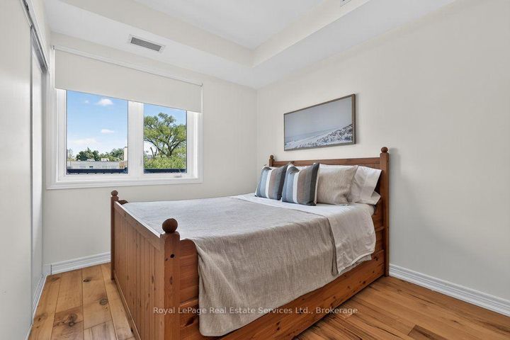 Photo 15 at 202 - 73 Washington Avenue, CO Central, Oakville