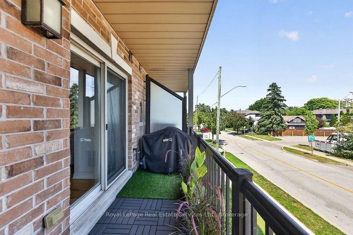 Photo 21 at 202 - 73 Washington Avenue, CO Central, Oakville