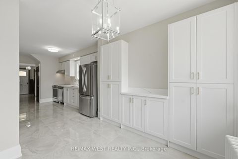 Photo 18 at 280 Westmount Avenue, Oakwood Village, Toronto