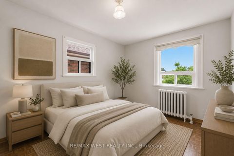 Photo 30 at 280 Westmount Avenue, Oakwood Village, Toronto