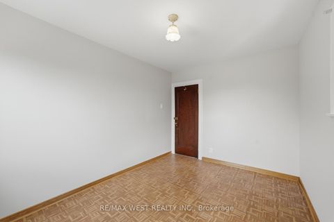 Photo 31 at 280 Westmount Avenue, Oakwood Village, Toronto