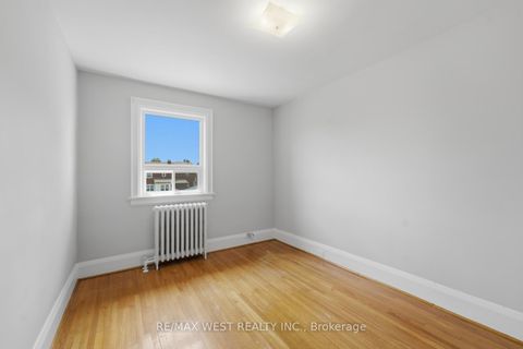 Photo 33 at 280 Westmount Avenue, Oakwood Village, Toronto