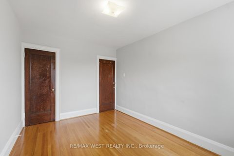 Photo 35 at 280 Westmount Avenue, Oakwood Village, Toronto