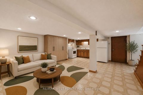 Photo 39 at 280 Westmount Avenue, Oakwood Village, Toronto