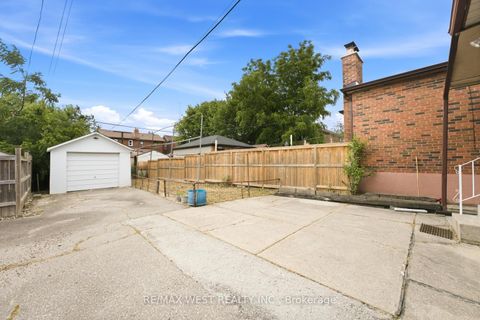 Photo 45 at 280 Westmount Avenue, Oakwood Village, Toronto