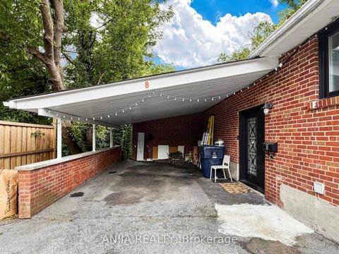 Photo 7 at 8 Applefield Drive, Bendale, Toronto