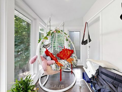 Photo 31 at 8 Applefield Drive, Bendale, Toronto