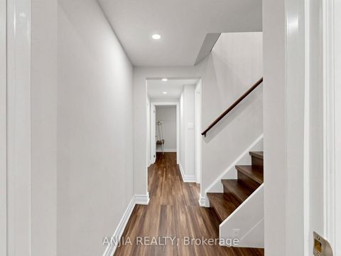 Photo 34 at 8 Applefield Drive, Bendale, Toronto