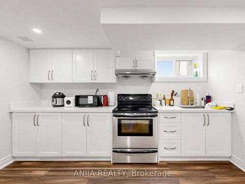 Photo 38 at 8 Applefield Drive, Bendale, Toronto