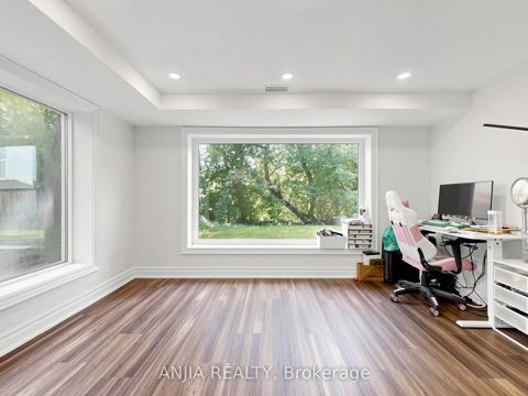Photo 41 at 8 Applefield Drive, Bendale, Toronto