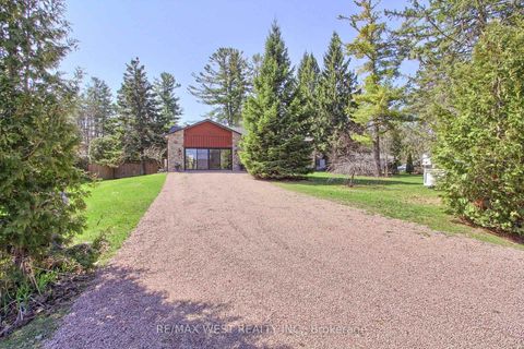 Photo 2 at 177 Hedge Road, Sutton & Jackson's Point, Georgina