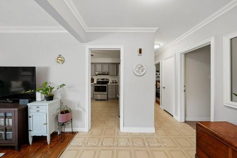 Photo 3 at 34 Clifton Avenue, Bathurst Manor, Toronto