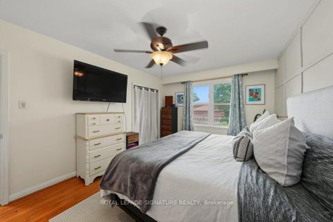 Photo 23 at 34 Clifton Avenue, Bathurst Manor, Toronto