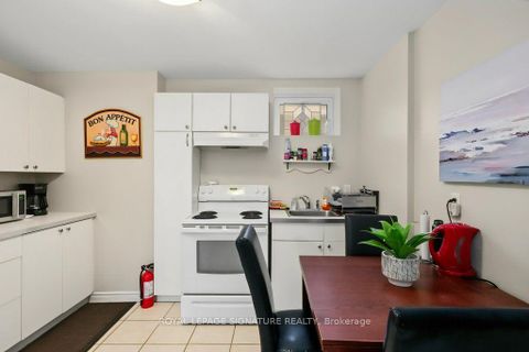 Photo 30 at 34 Clifton Avenue, Bathurst Manor, Toronto