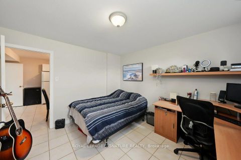 Photo 32 at 34 Clifton Avenue, Bathurst Manor, Toronto