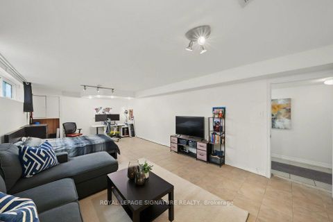 Photo 35 at 34 Clifton Avenue, Bathurst Manor, Toronto