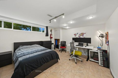 Photo 36 at 34 Clifton Avenue, Bathurst Manor, Toronto