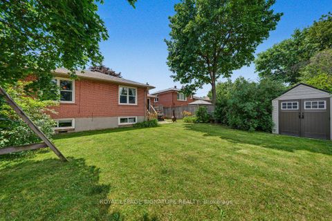 Photo 40 at 34 Clifton Avenue, Bathurst Manor, Toronto