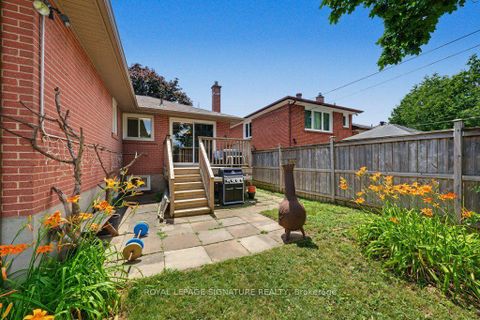 Photo 42 at 34 Clifton Avenue, Bathurst Manor, Toronto