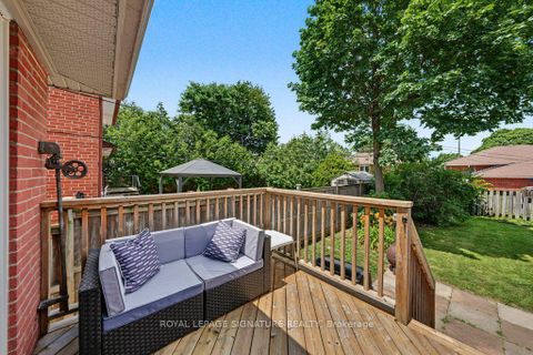 Photo 46 at 34 Clifton Avenue, Bathurst Manor, Toronto