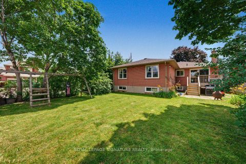Photo 49 at 34 Clifton Avenue, Bathurst Manor, Toronto