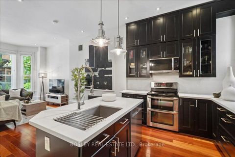 Photo 14 at 499 Ontario Street, South St. James Town, Toronto