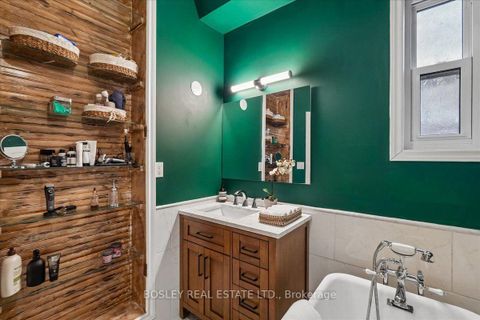 Photo 17 at 499 Ontario Street, South St. James Town, Toronto