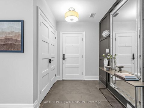 Photo 2 at 146 Glenvale Boulevard, Leaside, Toronto
