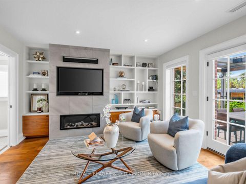 Photo 10 at 146 Glenvale Boulevard, Leaside, Toronto