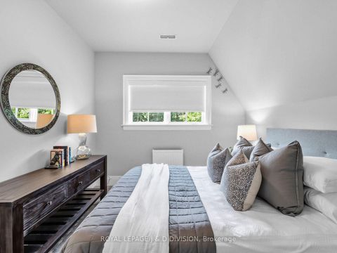 Photo 21 at 146 Glenvale Boulevard, Leaside, Toronto